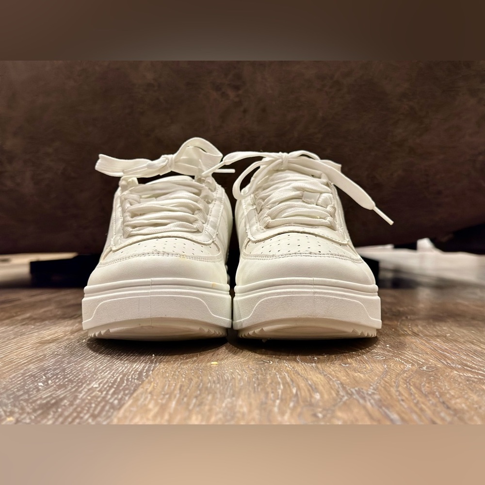 EUC Madden Girl Jesi Sneaker - Size 6.5 - Picture 12 of 12